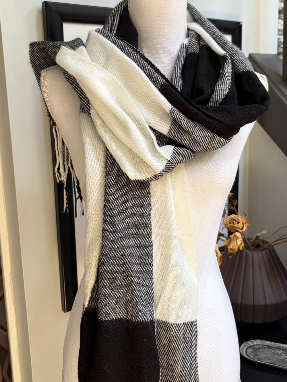 Black & White Plaid Women's Scarf